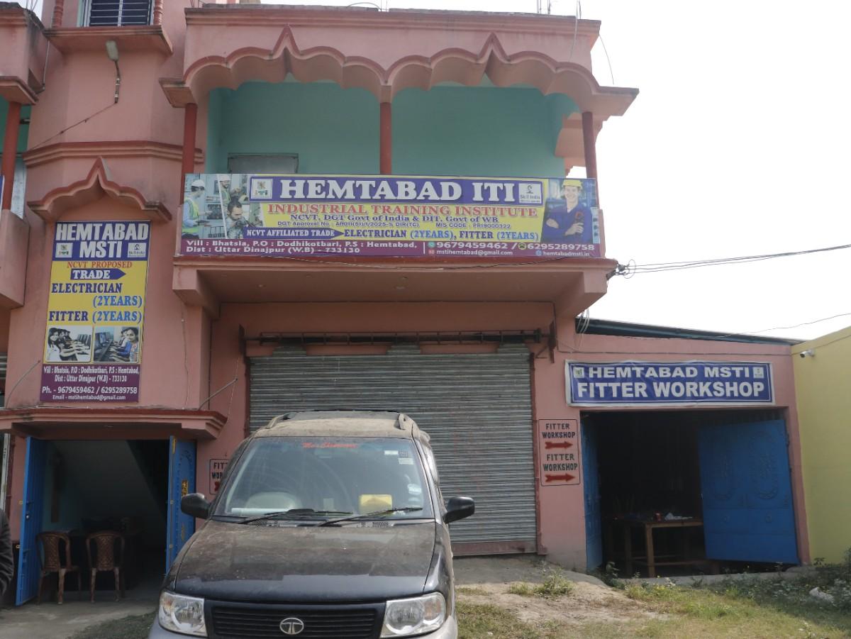 MSTI Hemtabad campus building